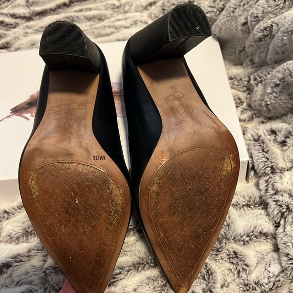 Jessica Simpson Tanysha pointed toe block heel pump. - Picture 5 of 6